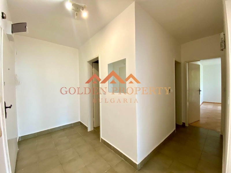 Издаје се  2 спаваће собе Софија , Обориште , 90 м2 | 38327328 - слика [4]