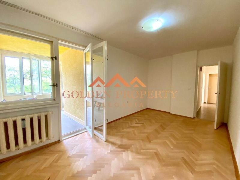 Издаје се  2 спаваће собе Софија , Обориште , 90 м2 | 38327328 - слика [6]