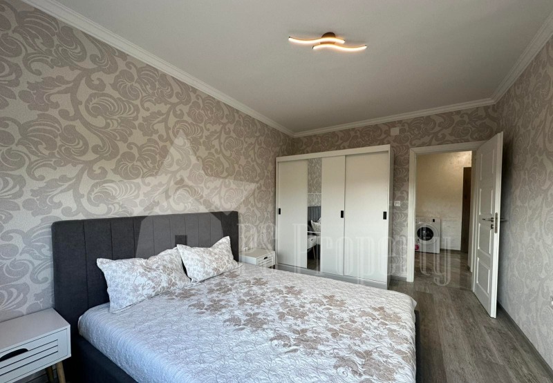En renta  2 dormitorios Stara Zagora , Tsentar , 93 metros cuadrados | 47951155 - imagen [4]