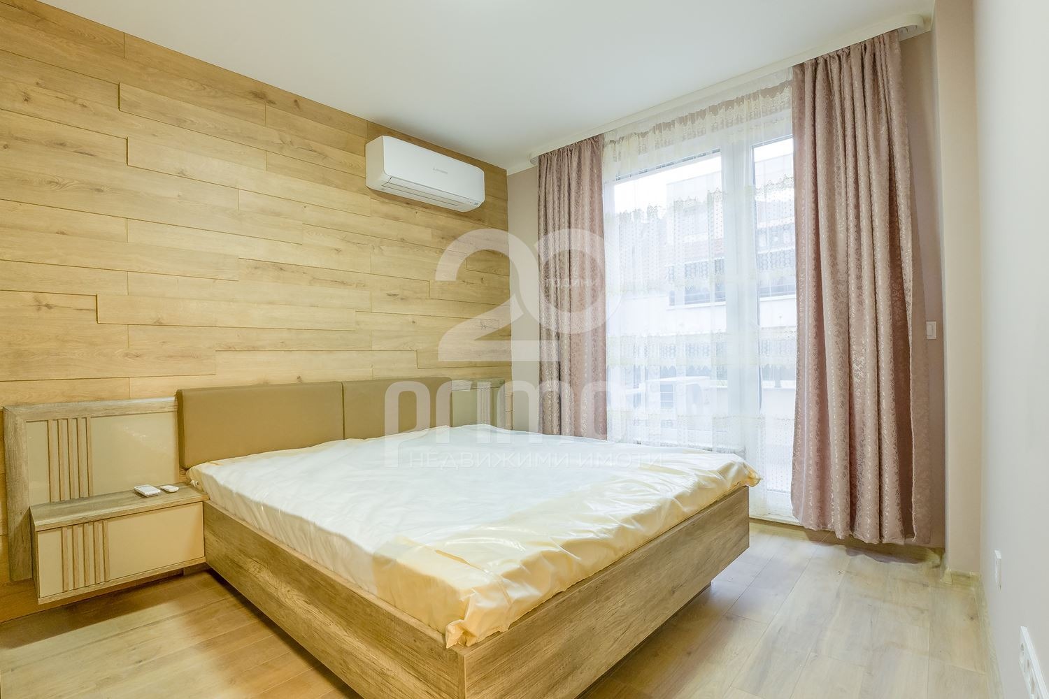 Дава под наем 3-СТАЕН, гр. София, Център, снимка 2 - Апартаменти - 53970238