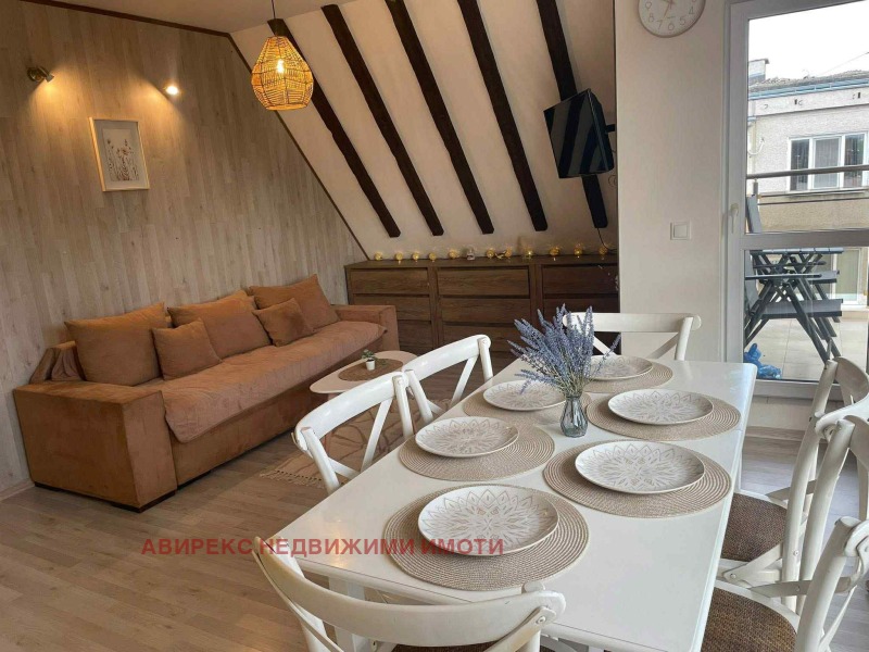 A louer  2 chambres Plovdiv , Kyutchouk Parij , 100 m² | 81238491