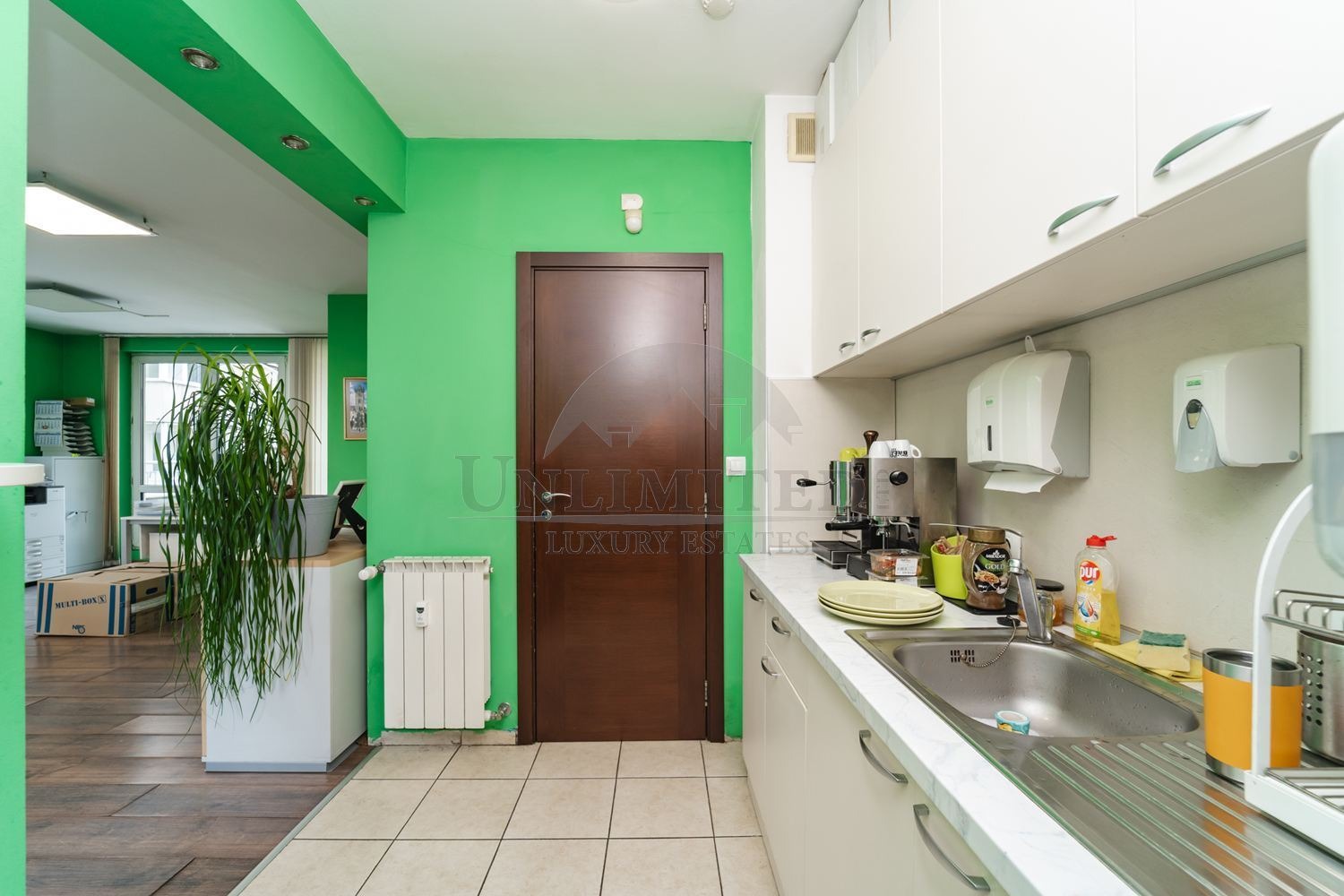 Дава под наем 4-СТАЕН, гр. София, Оборище, снимка 13 - Апартаменти - 54593382