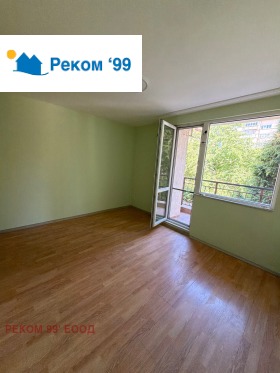 ���� ��� ���� 3-����� | Imot.bg � ����� ������ 12