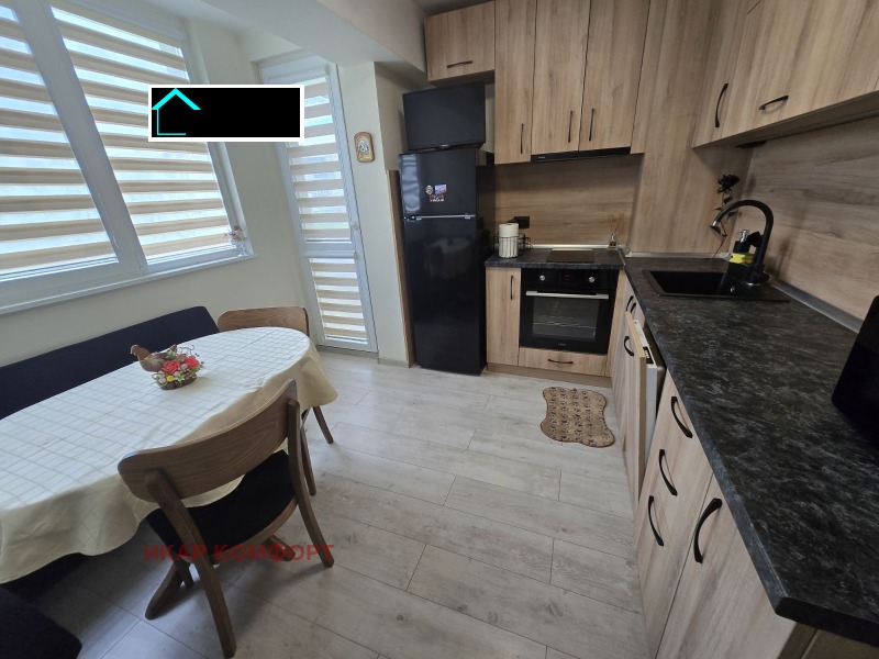 Para alugar  1 quarto Ruse , Zdravec Iztok , 60 m² | 88670596