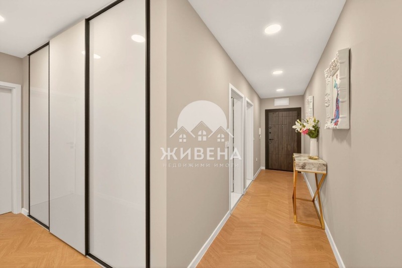 Дава под наем  3-стаен град Варна , Център , 105 кв.м | 30581201 - изображение [15]