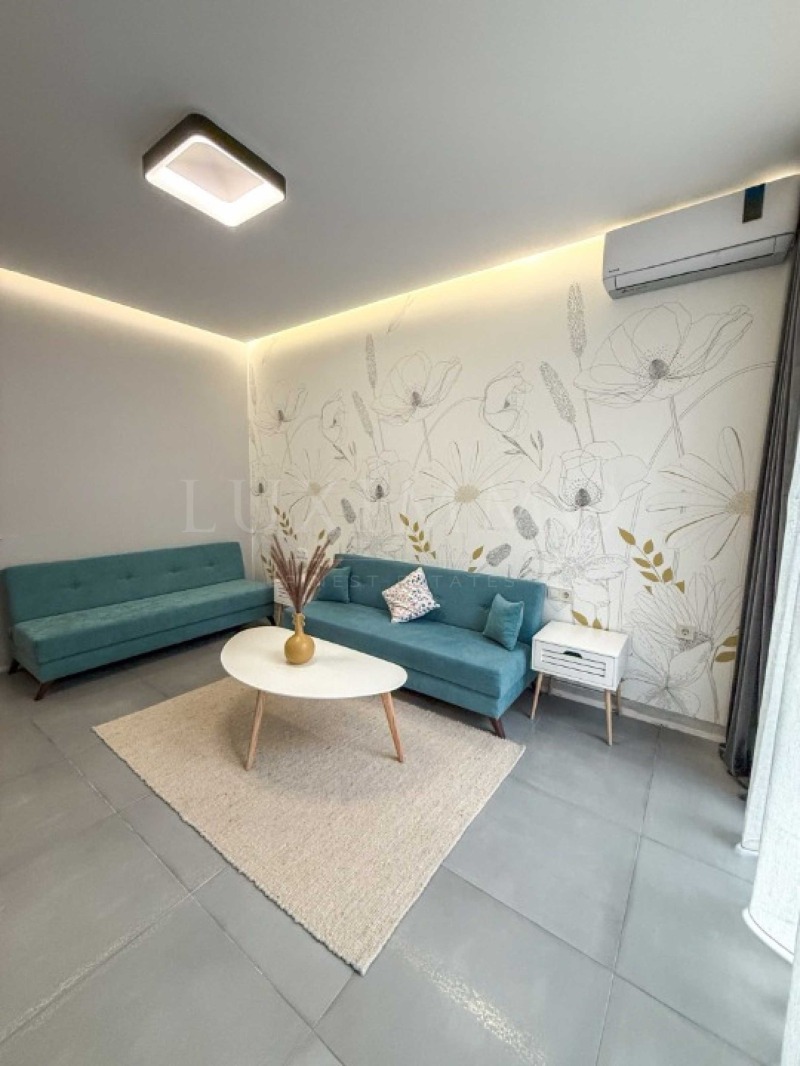 Дава под Наем 2-СТАЕН в град София, Кръстова вада - 88 кв.м / 950 € » 1 858.04 лв., ЛУКСИММО