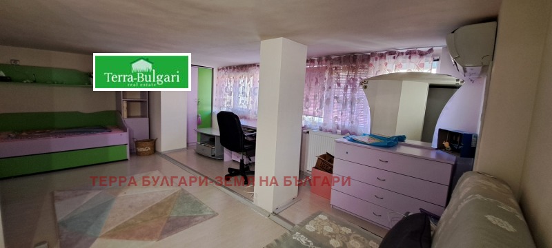 Дава под наем  Мезонет град Перник , Център , 89 кв.м | 44050558 - изображение [10]