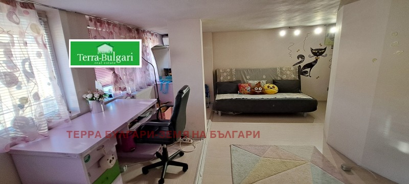 Дава под наем  Мезонет град Перник , Център , 89 кв.м | 44050558 - изображение [12]