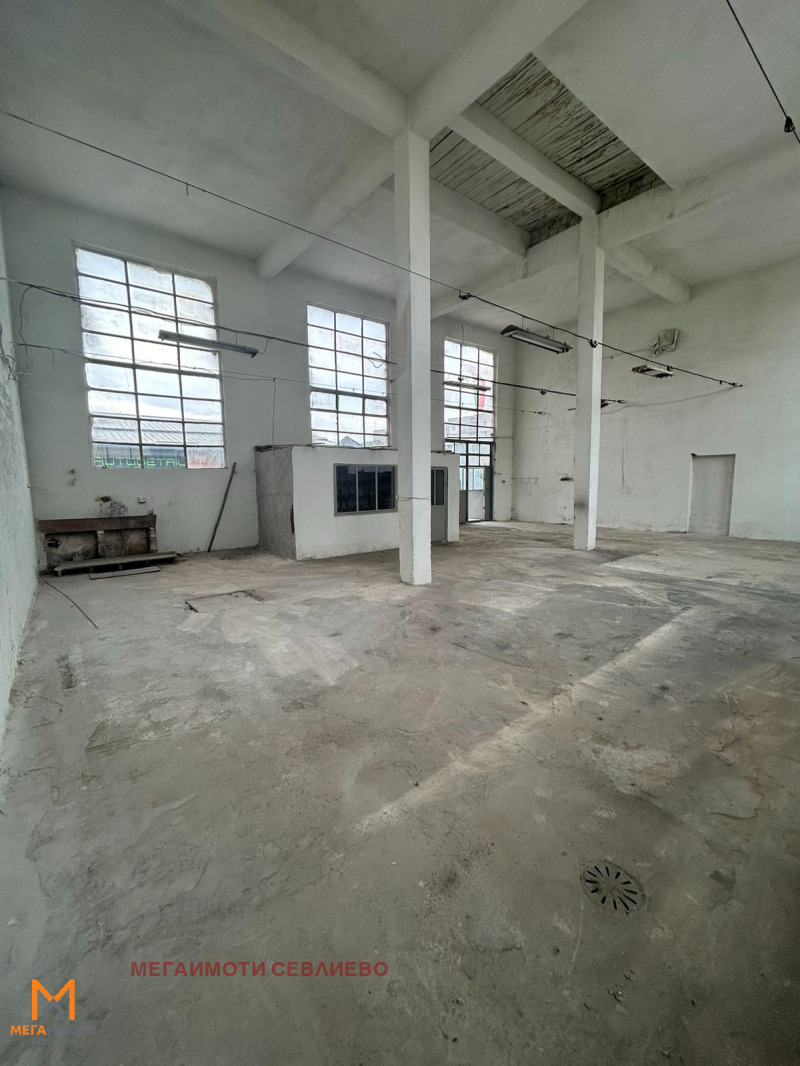 Дава под наем ОФИС, гр. Севлиево, област Габрово, снимка 5 - Офиси - 54394024