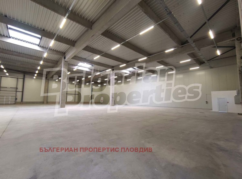 De inchiriat  Cladire industriala Plovdiv , Industrialna zona - Iug , 2000 mp | 38025970 - imagine [8]