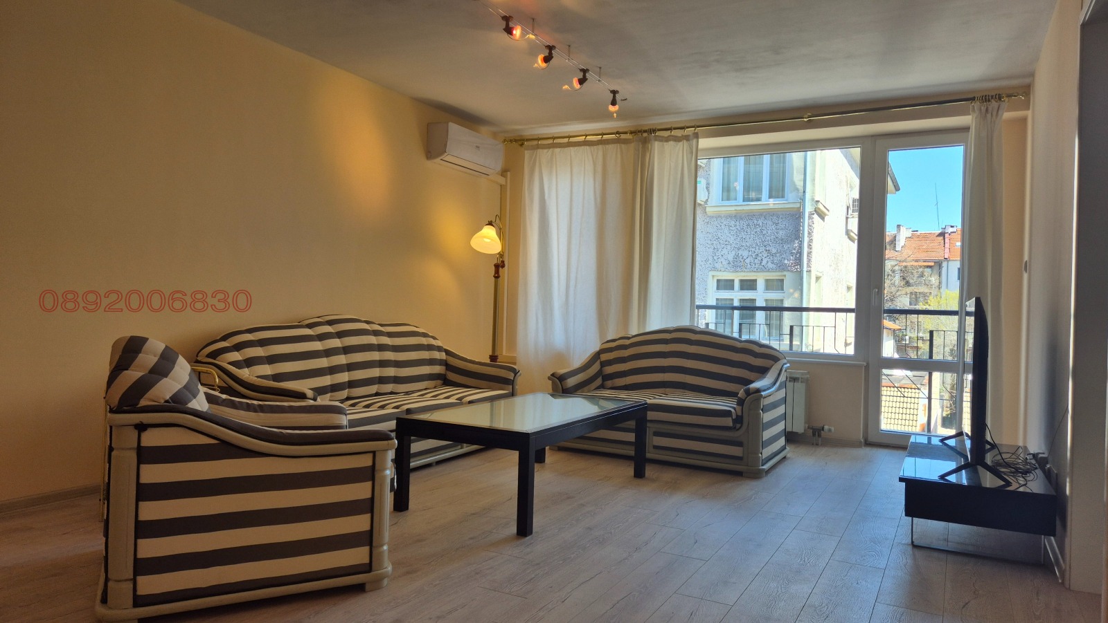 Дава под наем 3-СТАЕН, гр. София, Център, снимка 2 - Апартаменти - 54205231