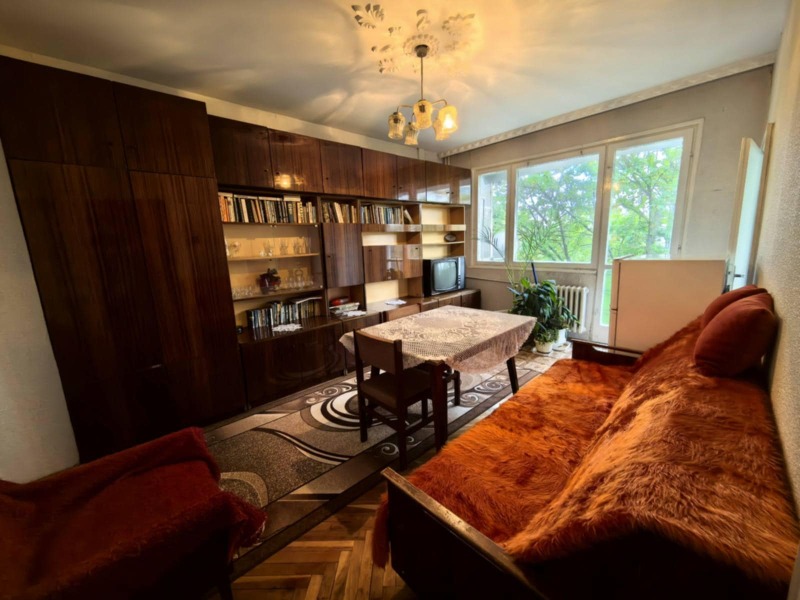 Дава под Наем 3-СТАЕН в град Варна, Младост 1 - 70 кв.м / 307 € » 600.44 лв., ЯВЛЕНА - ОФИС ВАРНА