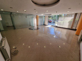 МАГАЗИН, 137 m2