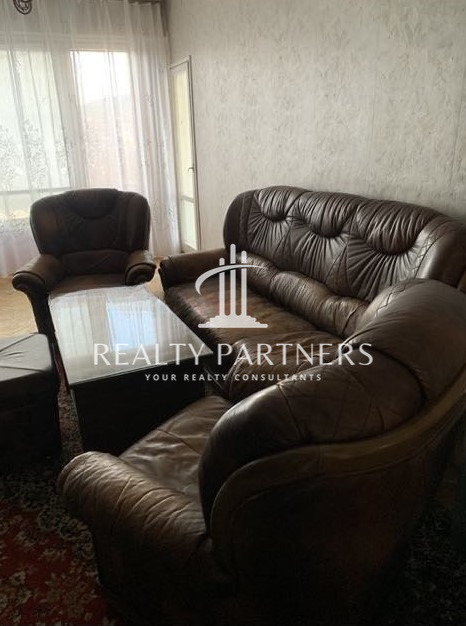 Дава под наем 3-СТАЕН, гр. Перник, Център