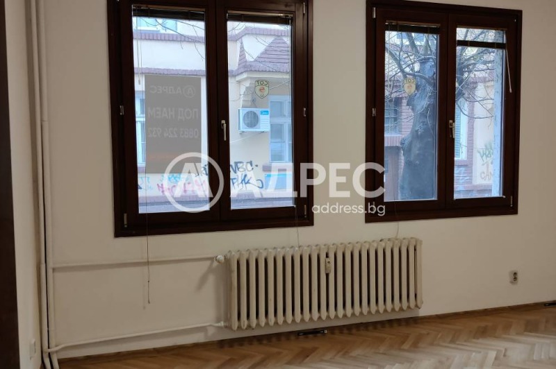 De inchiriat  Birou Sofia , Țentâr , 70 mp | 88550354 - imagine [3]