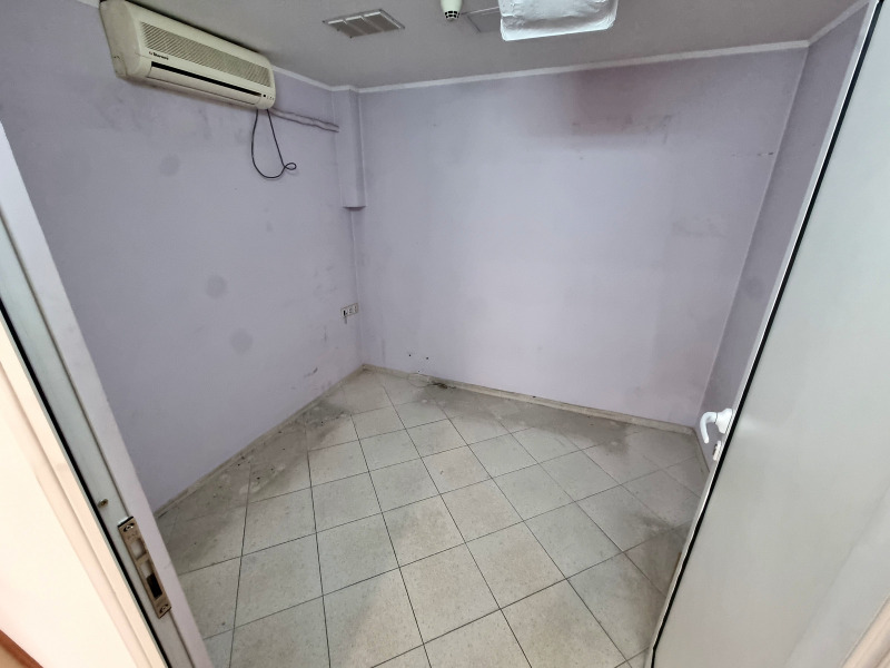 Kiadó  Üzlet Sofia , Iztok , 137 négyzetméter | 17596801 - kép [10]