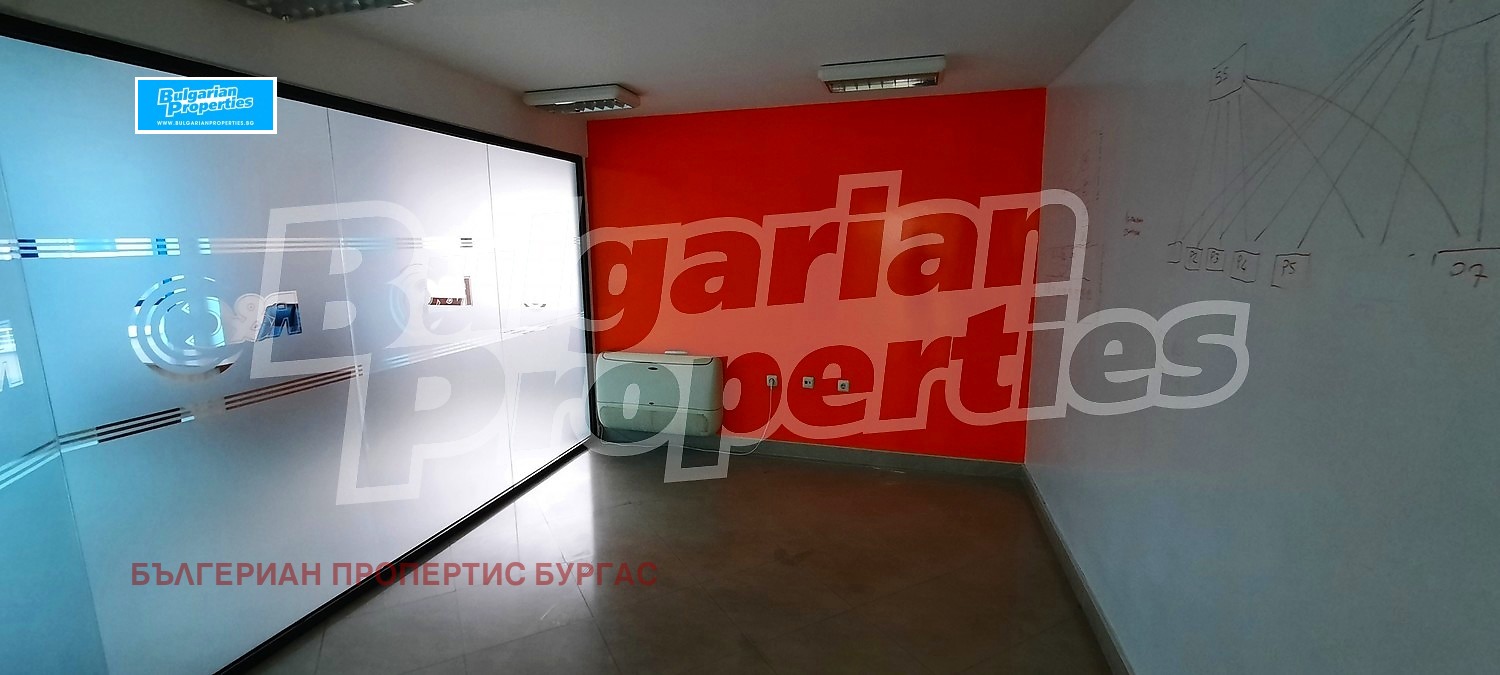 Дава под наем ОФИС, гр. Бургас, Лазур, снимка 8 - Офиси - 54200422