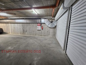 Garage Pawlowo, Sofia 8