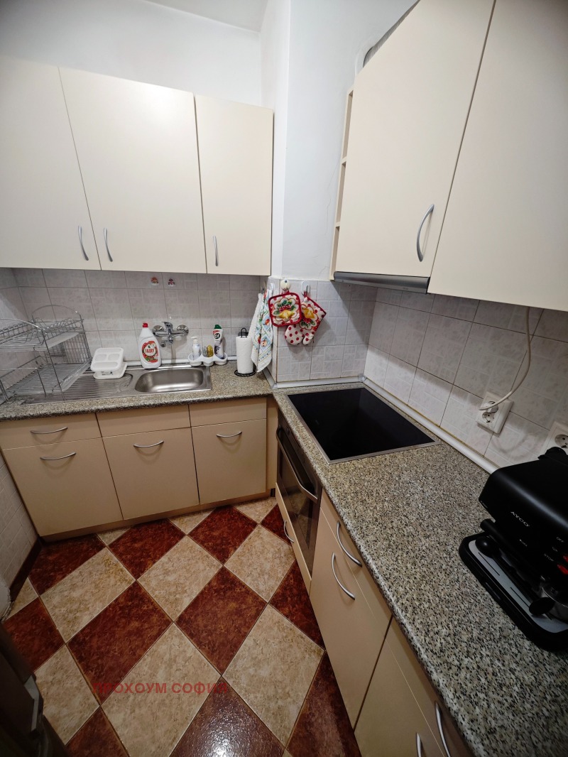 Дава под наем 2-СТАЕН, гр. София, Лозенец, снимка 8 - Апартаменти - 52648016