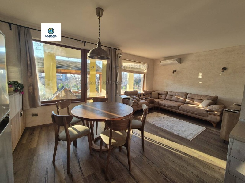 Para alugar  Casa Burgas , Sarafovo , 116 m² | 19440481