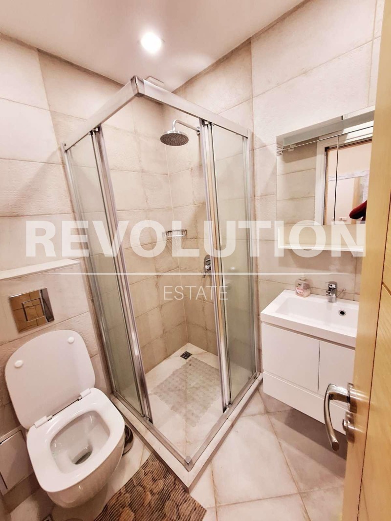 K pronájmu  1 ložnice Varna , Centar , 50 m2 | 53285983 - obraz [6]