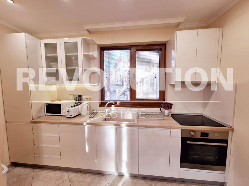K pronájmu  1 ložnice Varna , Centar , 50 m2 | 53285983 - obraz [3]