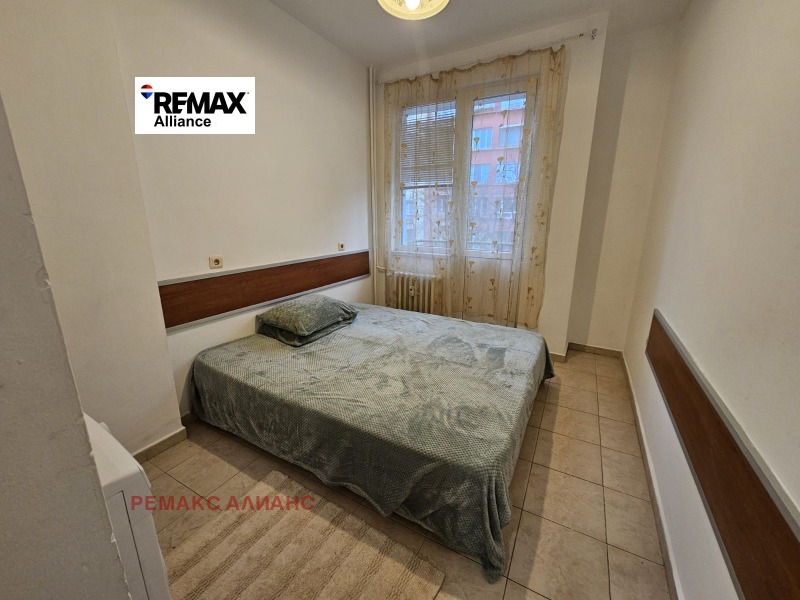 Дава под наем 3-СТАЕН, гр. София, Център, снимка 11 - Апартаменти - 52692043