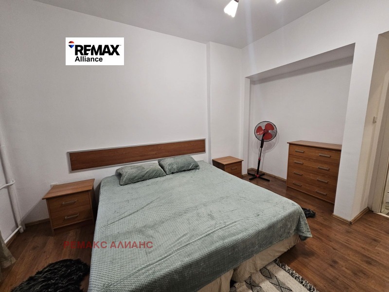 Дава под наем 3-СТАЕН, гр. София, Център, снимка 10 - Апартаменти - 52692043