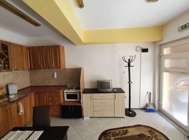 Te huur  Studio Varna , Kolchozen pazar , 28 m² | 21605685 - afbeelding [2]