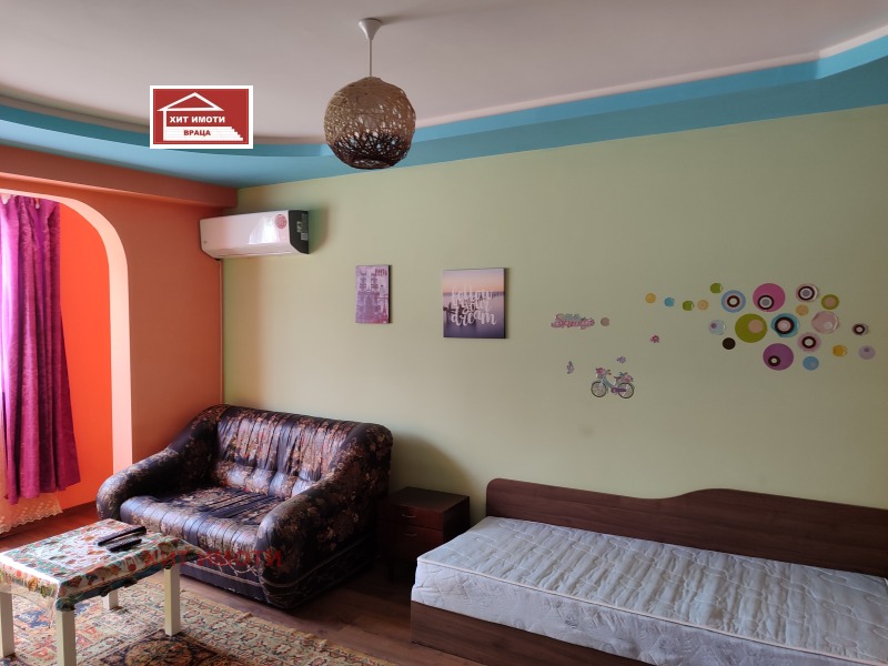 Дава под наем  1-стаен град Враца , Дъбника , 40 кв.м | 74217892