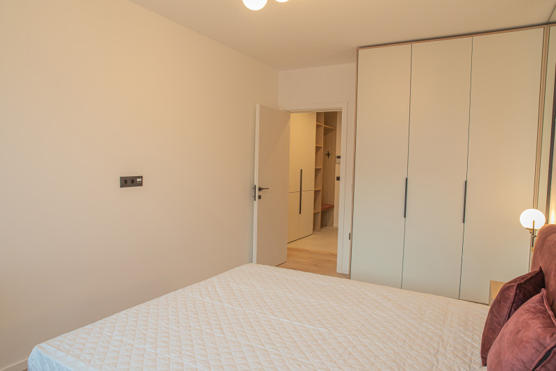 Vuokrattavana  1 makuuhuone Sofia , Krastova vada , 74 neliömetriä | 36993040 - kuva [11]