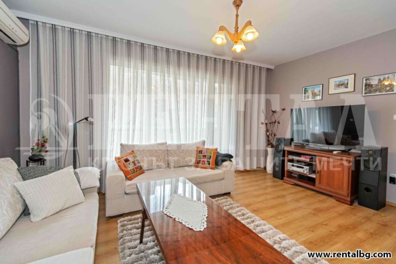 De inchiriat  2 dormitoare Plovdiv , Țentâr , 93 mp | 41003316 - imagine [6]