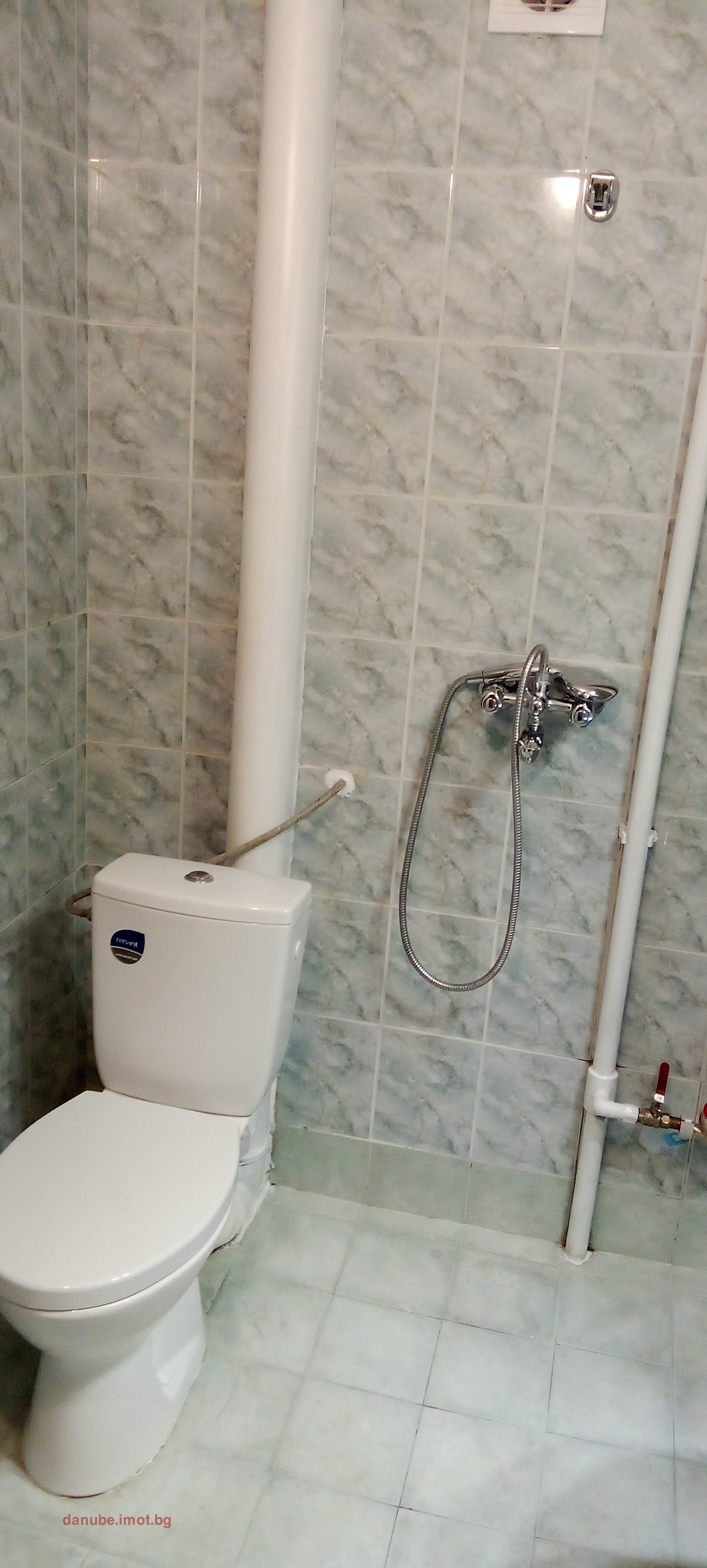 Дава под наем 3-СТАЕН, гр. Русе, Ялта, снимка 8 - Апартаменти - 54081864