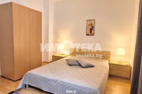 3+ chambres Briz, Varna 8