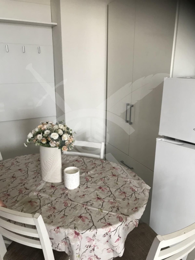 Zu vermieten  Studio Warna , Sportna zala , 20 qm | 96939884 - Bild [2]
