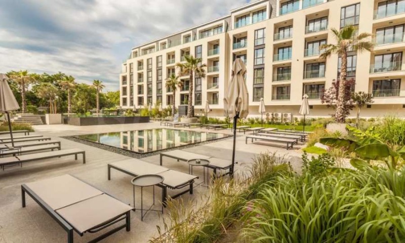 Под наем 1-СТАЕН, град Варна, к.к. Св.Св. Константин и Елена • 900 € / 1760.25 лв. • 55157076 1