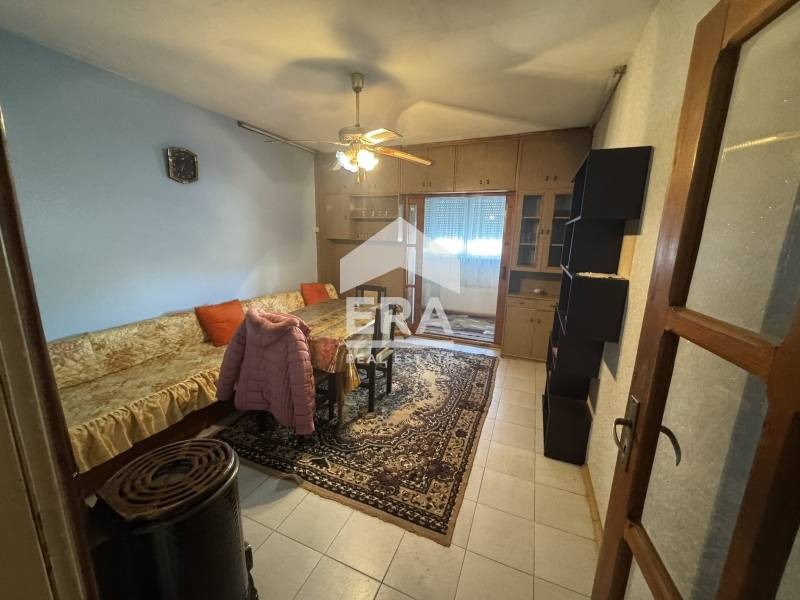 Дава под наем 2-СТАЕН, гр. Хасково, Дружба 1