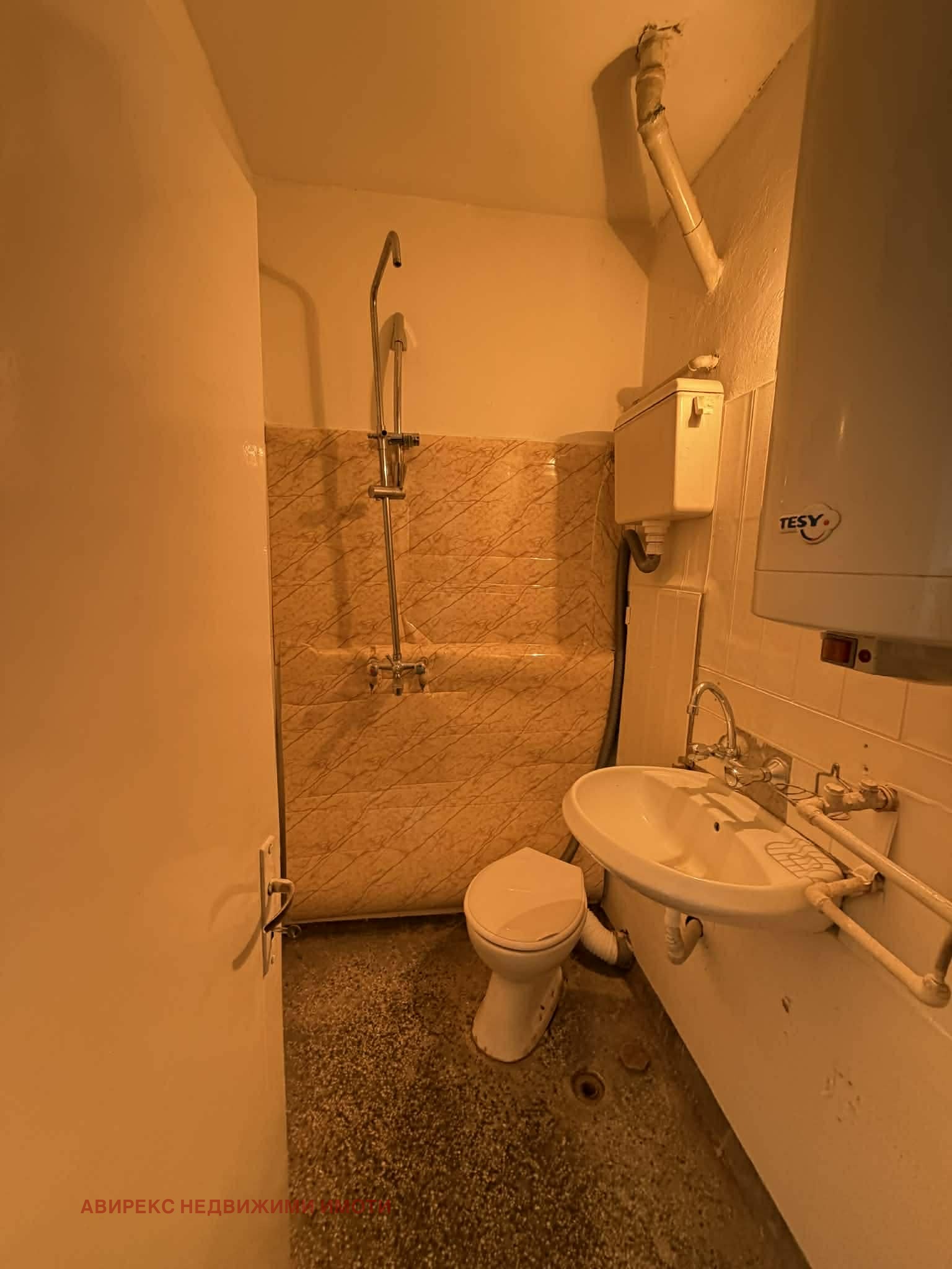 Дава под наем 2-СТАЕН, гр. Пловдив, Кършияка, снимка 2 - Апартаменти - 53709544