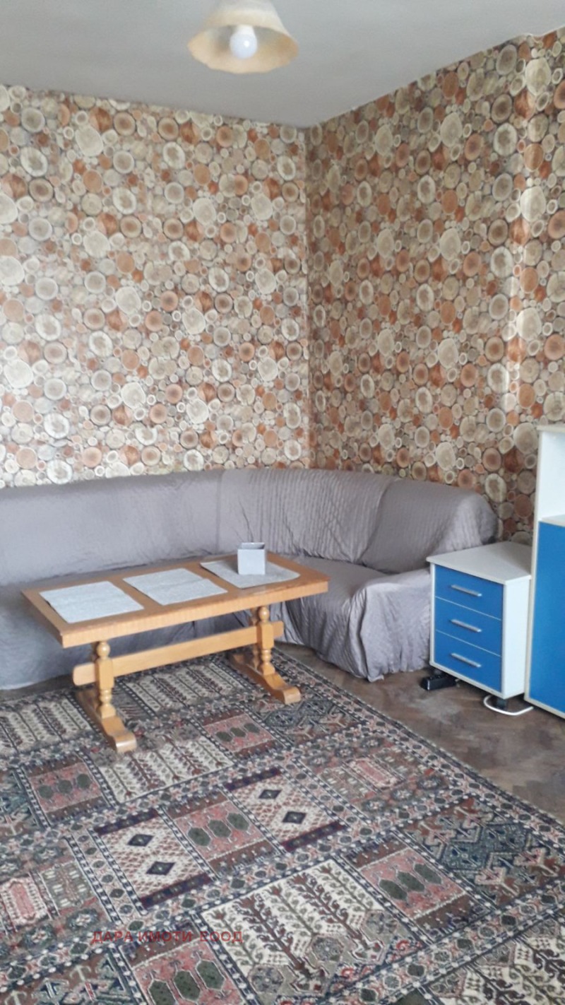 Дава под Наем 3-СТАЕН в град Пловдив, Център - 100 кв.м / 320 € » 625.87 лв., ДАРА ИМОТИ ЕООД