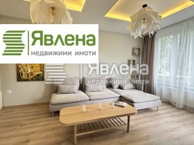 1 quarto Lozenec, Sofia