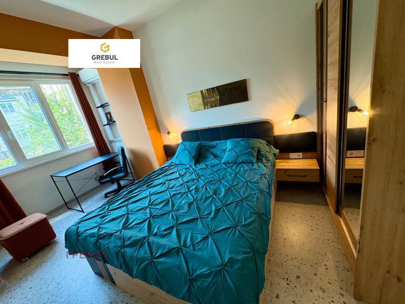 Do wynajęcia  1 sypialnia Sofia , Centar , 63 mkw | 30695940 - obraz [5]
