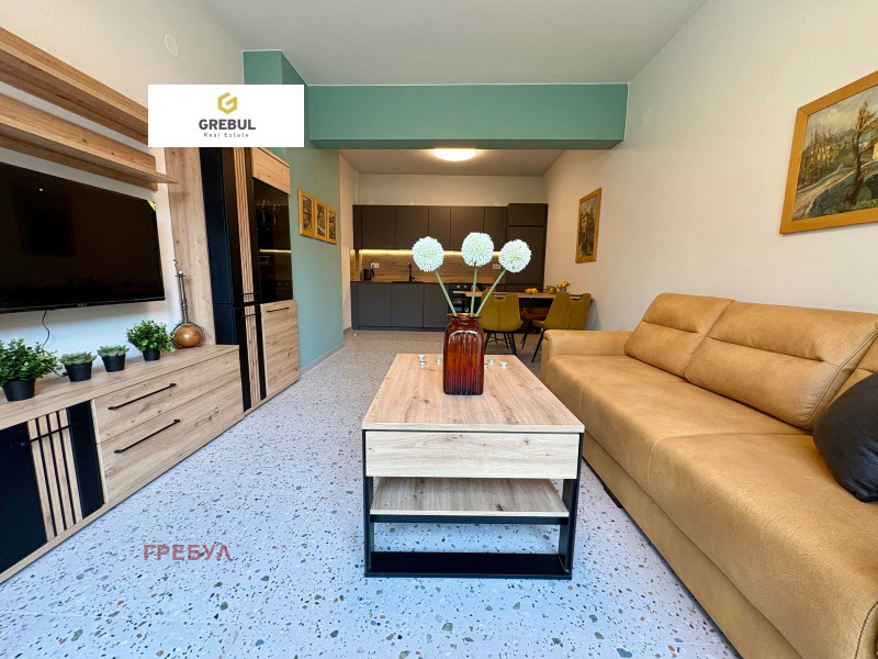 Do wynajęcia  1 sypialnia Sofia , Centar , 63 mkw | 30695940 - obraz [3]