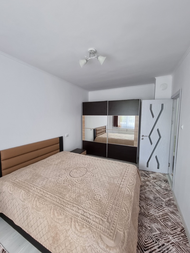 Zu vermieten  2 Schlafzimmer Razgrad , Oswoboschdenie , 90 qm | 83019969 - Bild [13]