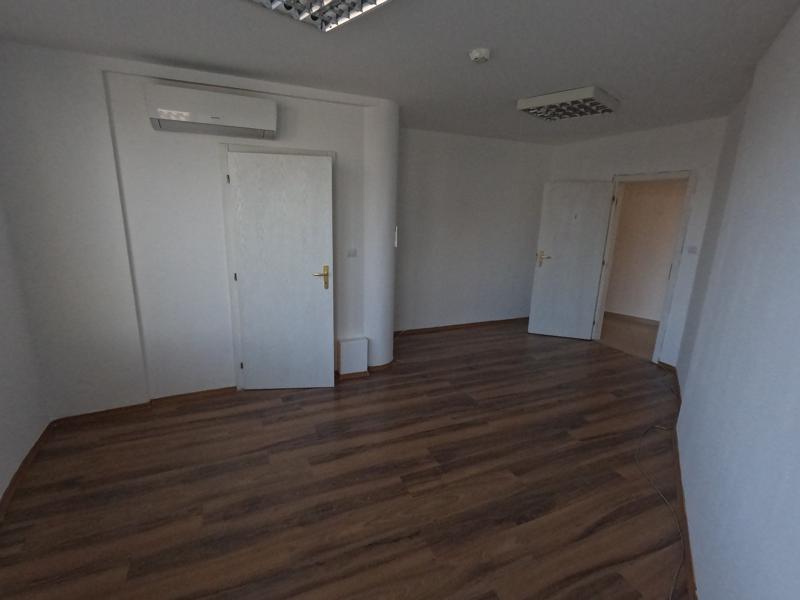 Дава под наем  Офис град Благоевград , Идеален център , 96 кв.м | 31450321 - изображение [13]