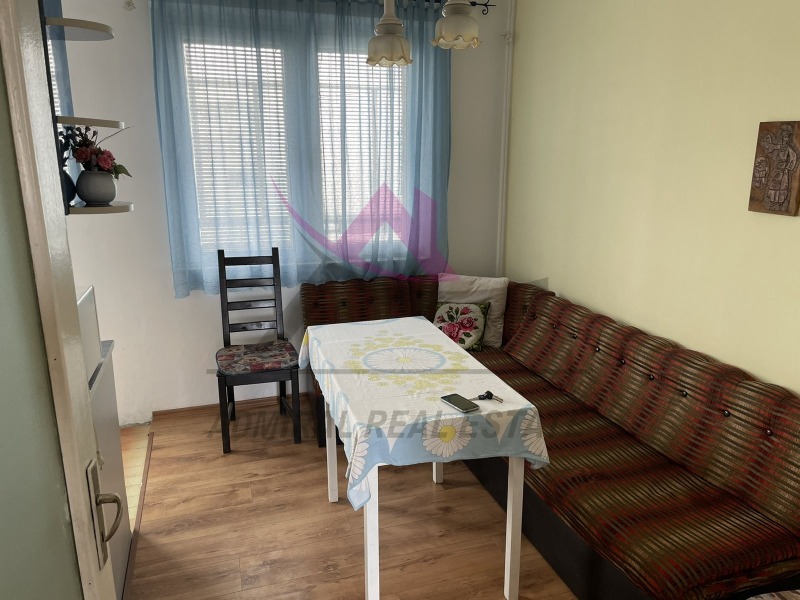 Дава под наем 4-СТАЕН, гр. Варна, Базар Левски, снимка 3 - Апартаменти - 52575652