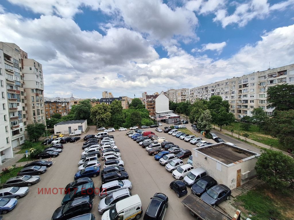 Дава под наем 3-СТАЕН, гр. София, Света Троица, снимка 17 - Апартаменти - 54963757