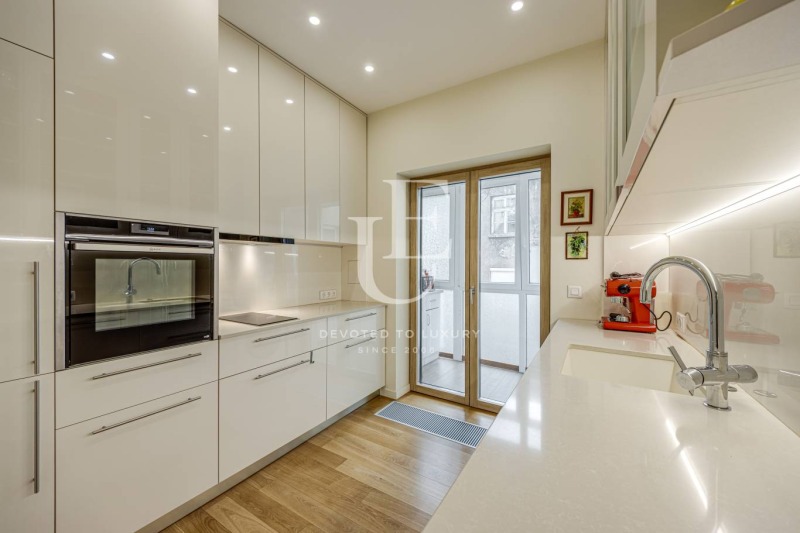 De inchiriat  1 dormitor Sofia , Țentâr , 88 mp | 22425979 - imagine [4]