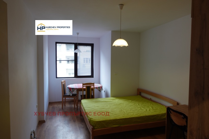 Дава под наем 4-СТАЕН, гр. София, Стрелбище, снимка 3 - Апартаменти - 53375174