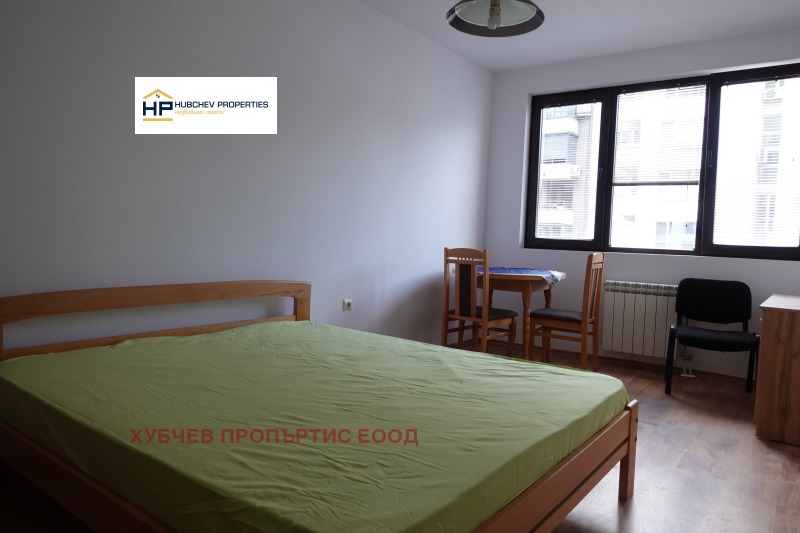 Дава под наем 4-СТАЕН, гр. София, Стрелбище, снимка 6 - Апартаменти - 53375174