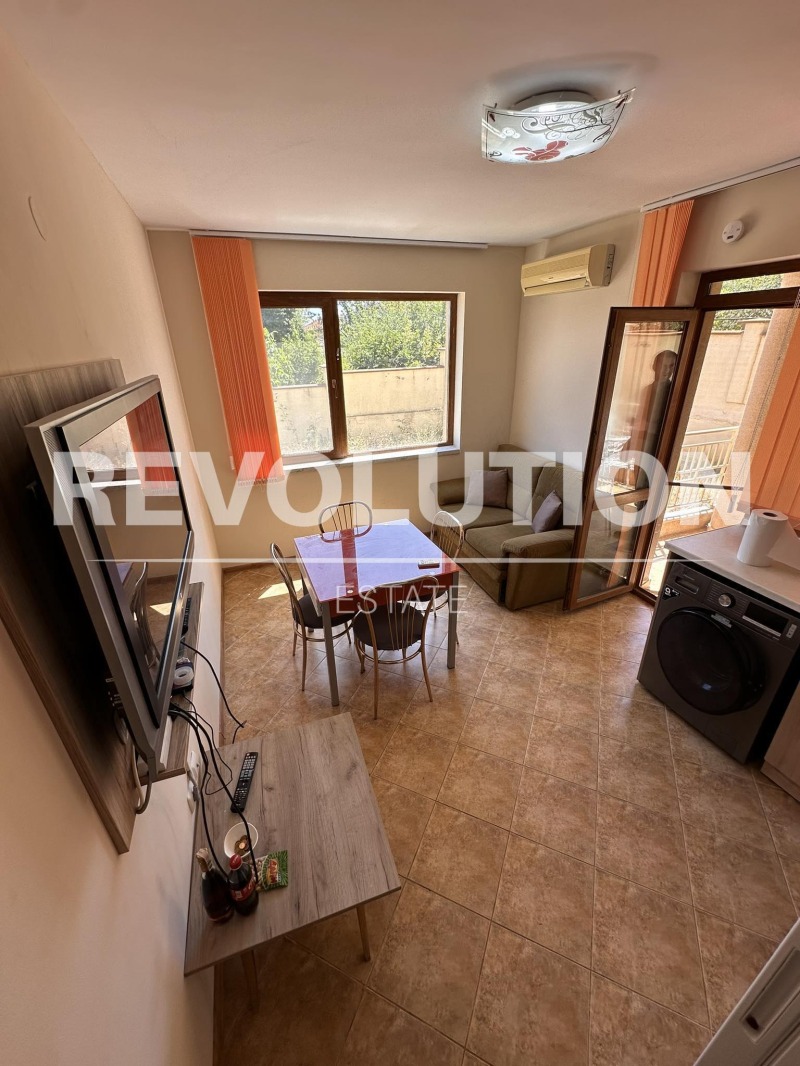 En renta  2 dormitorios Varna , m-t Alen mak , 70 metros cuadrados | 96642826